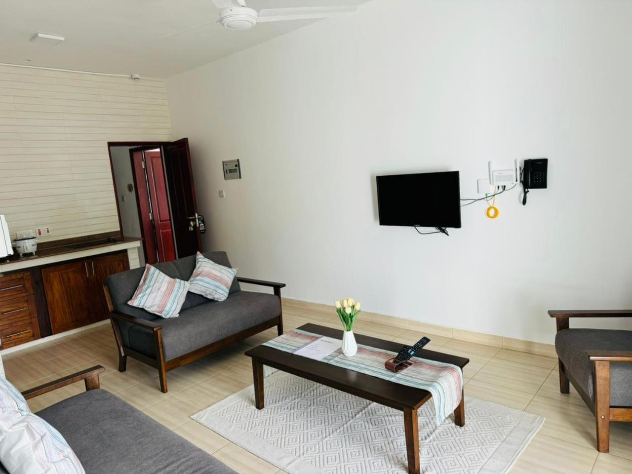 Bijoutier Apartments Grand Anse  Exterior photo